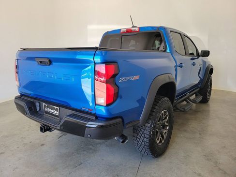 Used 2023 Chevrolet Colorado ZR2 w/ ZR2 Convenience Package III AWD/4WD image 5