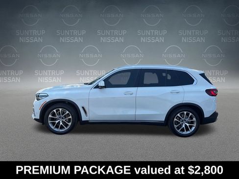 Used 2021 BMW X5 xDrive40i w/ Premium Package AWD/4WD image 2