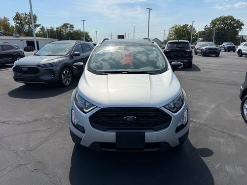 Used 2022 Ford EcoSport SES image 2