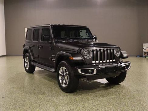 Used 2020 Jeep Wrangler Unlimited Sahara AWD/4WD image 1