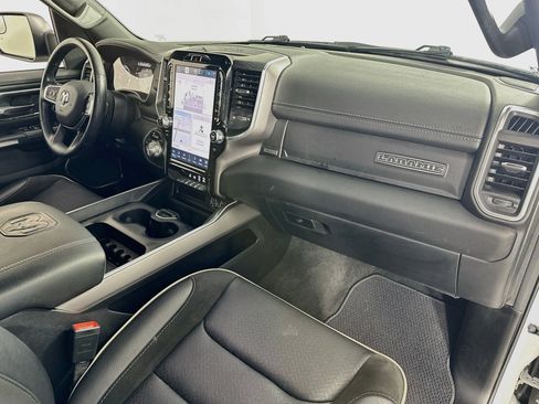 Used 2023 RAM 1500 Laramie AWD/4WD image 28
