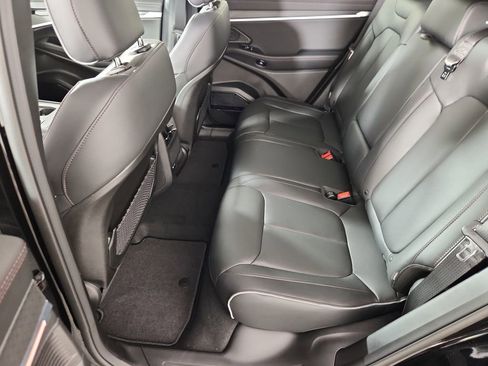 New 2025 Jeep Wagoneer S Limited image 19