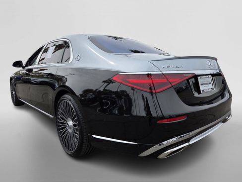 Certified 2023 Mercedes-Benz Maybach S 680 4MATIC image 3