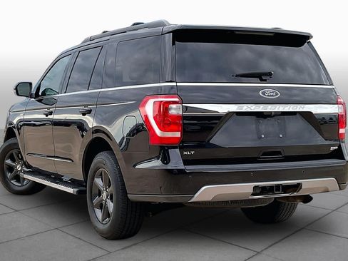Used 2019 Ford Expedition XLT w/ Equipment Group 202A AWD/4WD image 11