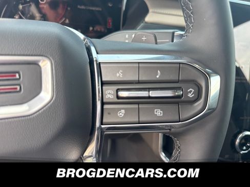 New 2026 GMC Acadia Elevation w/ Black Edition FWD image 5