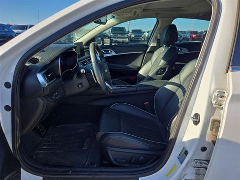 Used 2020 Genesis G70 2.0T w/ Elite Package image 8