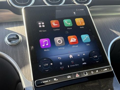 Used 2026 Mercedes-Benz GLC 300 4MATIC image 20