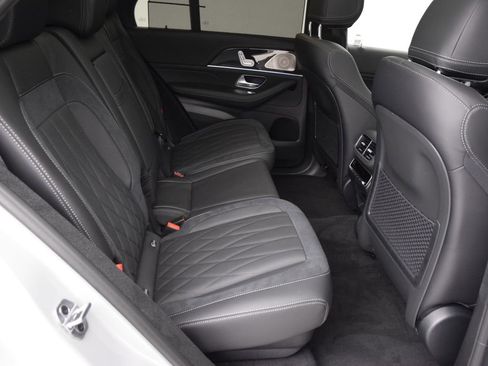 New 2026 Mercedes-Benz GLE 63 AMG S image 19