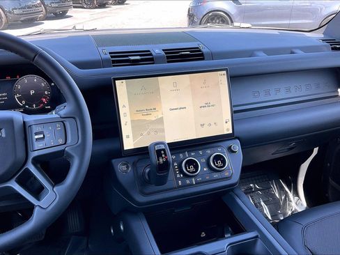 New 2026 Land Rover Defender 130 S AWD/4WD image 9