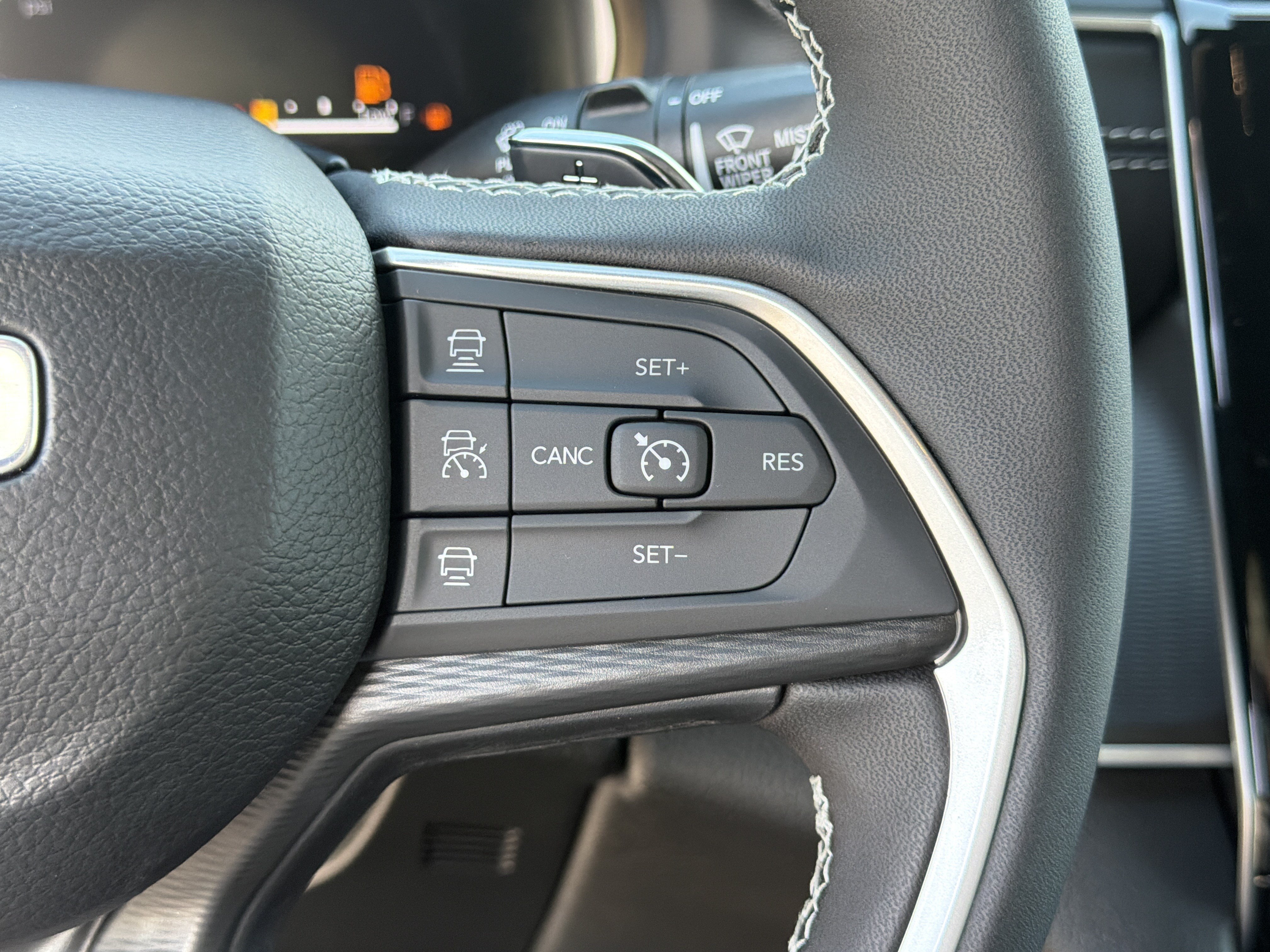 New 2026 Jeep Grand Cherokee Laredo X AWD/4WD image 31