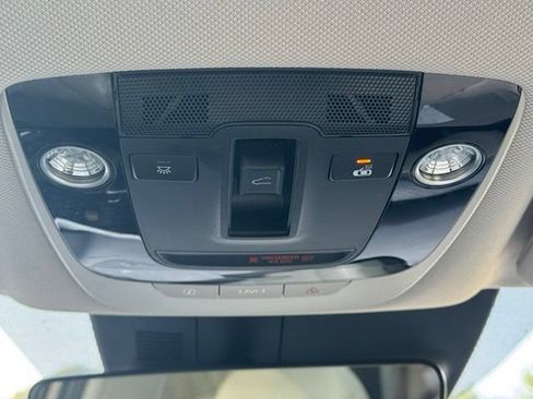 Used 2022 Kia Sorento SX AWD/4WD image 15