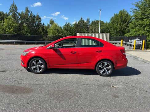 Used 2018 Chevrolet Sonic Premier FWD image 8