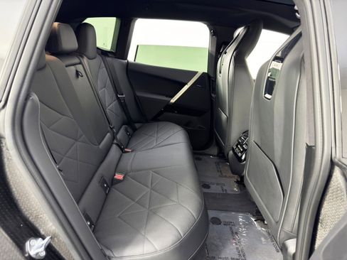 Used 2022 BMW iX xDrive50 w/ Premium Package image 44