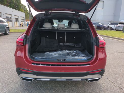 Used 2026 Mercedes-Benz GLC 300 4MATIC image 32