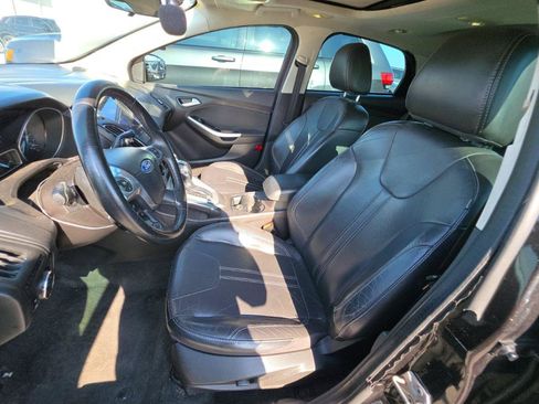 Used 2013 Ford Focus SE FWD image 8
