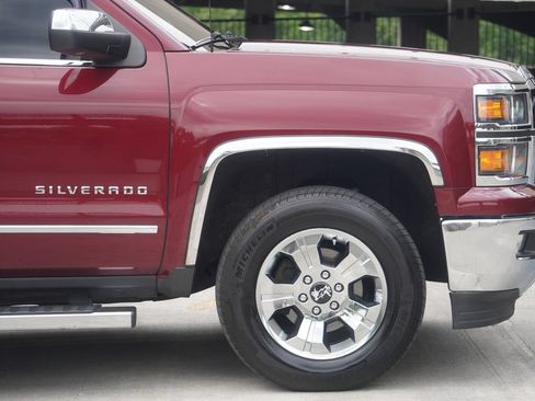 Used 2014 Chevrolet Silverado 1500 LTZ Z71 w/ LTZ Plus Package AWD/4WD image 33