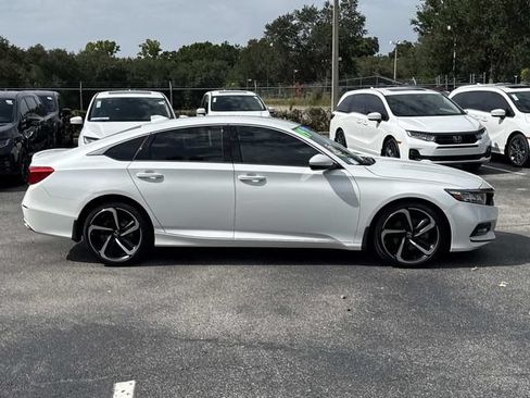 Certified 2019 Honda Accord Sport image 3