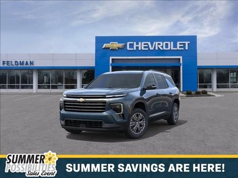 New 2026 Chevrolet Traverse LT w/ Driver Confidence Package FWD image 8