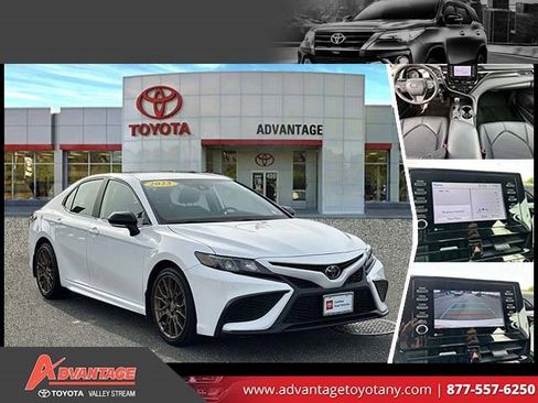Certified 2023 Toyota Camry SE image 1