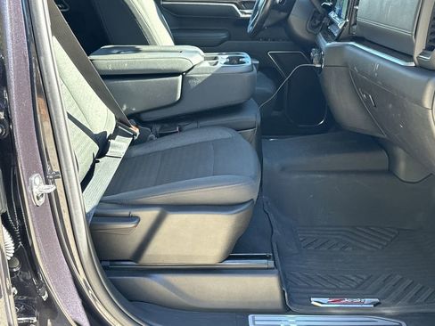 Used 2022 Chevrolet Silverado 1500 LT image 14