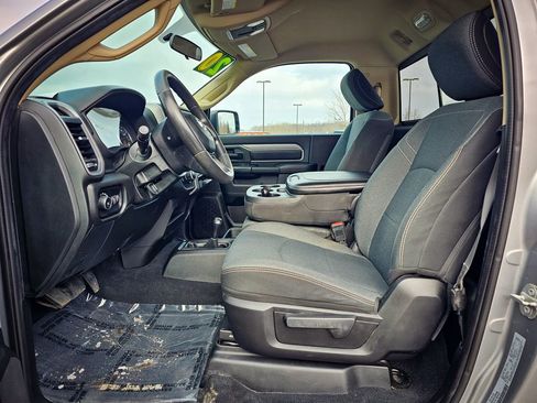 Used 2020 RAM 2500 Tradesman image 13