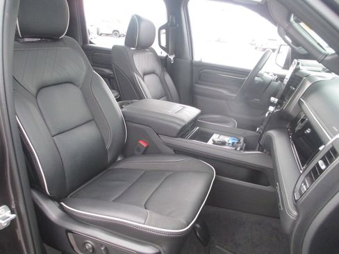 Used 2026 RAM 1500 Limited AWD/4WD image 27