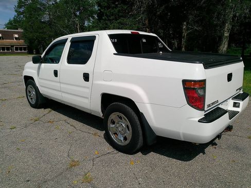 Used 2008 Honda Ridgeline RT image 8