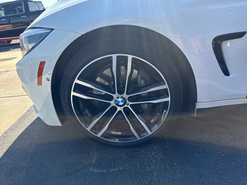 Used 2020 BMW 440i xDrive Convertible w/ M Sport Package AWD/4WD image 25