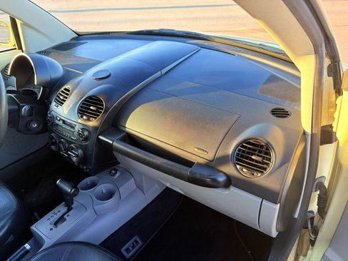 Used 2003 Volkswagen Beetle GLS image 41