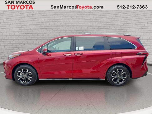New 2026 Toyota Sienna Platinum AWD/4WD image 8