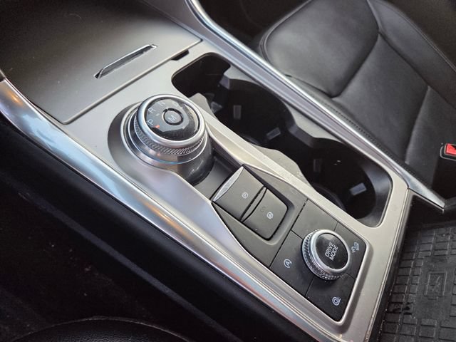 Used 2021 Ford Explorer Limited w/ Equipment Group 301A AWD/4WD image 20