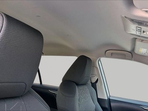Certified 2021 Toyota RAV4 XLE AWD/4WD image 30