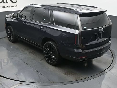Used 2025 Cadillac Escalade Sport Platinum w/ LPO, ONYX Package AWD/4WD image 45