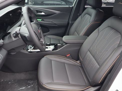 New 2026 Buick Envista Avenir FWD image 10