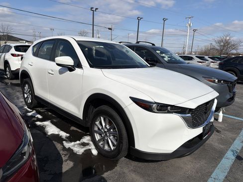 Used 2023 MAZDA CX-5 AWD 2.5 S image 2