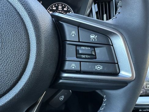 Used 2025 Subaru Outback Touring XT image 17