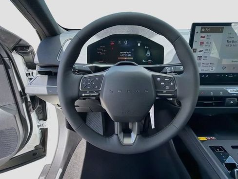 New 2026 Lexus ES 350h AWD w/ Cold Area Package image 38