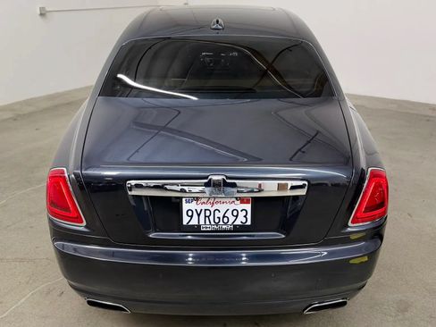 Used 2011 Rolls-Royce Ghost RWD image 10