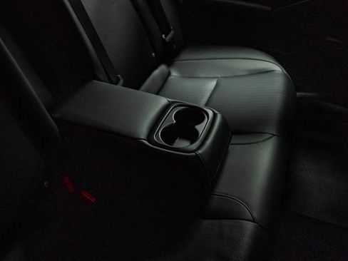 Used 2024 Honda Civic EX-L image 12