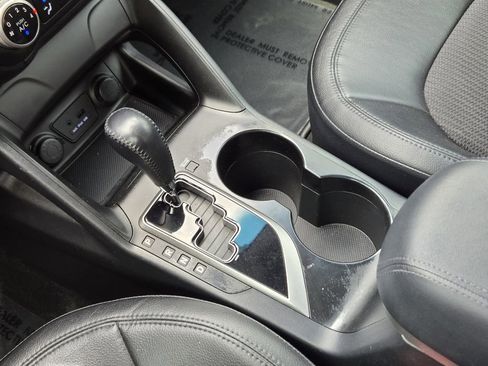 Used 2012 Hyundai Tucson GLS FWD image 24