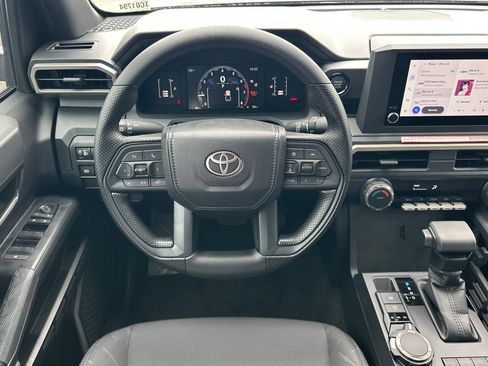 Used 2026 Toyota Tacoma SR AWD/4WD image 14
