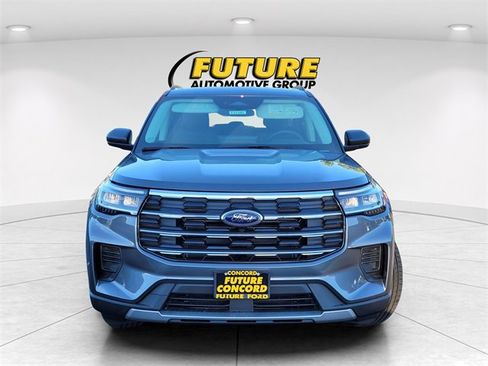 New 2026 Ford Explorer Active image 2