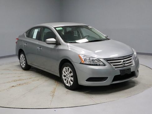 Used 2014 Nissan Sentra SV FWD image 1