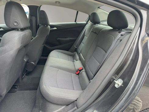 Used 2017 Chevrolet Cruze LT w/ Sun And Sound Package FWD image 19