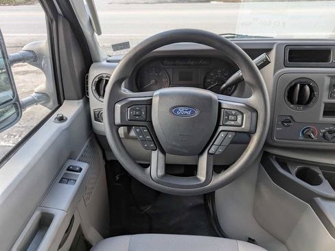 New 2026 Ford E-350 and Econoline 350 Super Duty w/ Interior Upgrade Package RWD image 14
