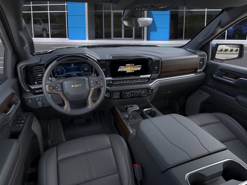 New 2026 Chevrolet Silverado 1500 High Country AWD/4WD image 16