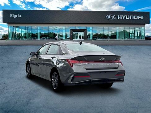 New 2026 Hyundai Elantra Sport FWD image 5