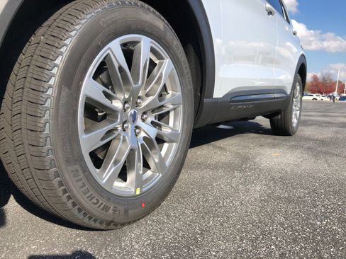 New 2026 Ford Explorer Active w/ Active Comfort Package image 22