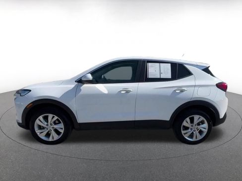 Used 2026 Buick Encore GX Preferred AWD/4WD image 7