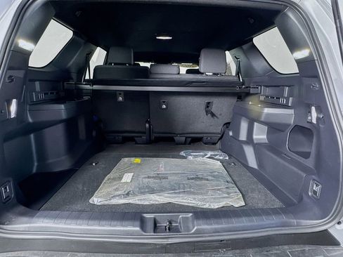 Used 2025 Toyota 4Runner TRD Off-Road image 30